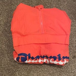 Champion wind breaker